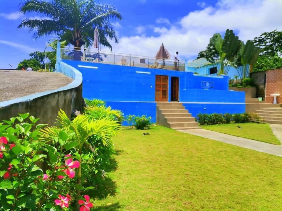 ליברוויל Mont Bleu Hotel מראה חיצוני תמונה